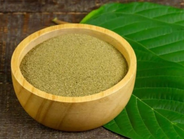 miska kratomu